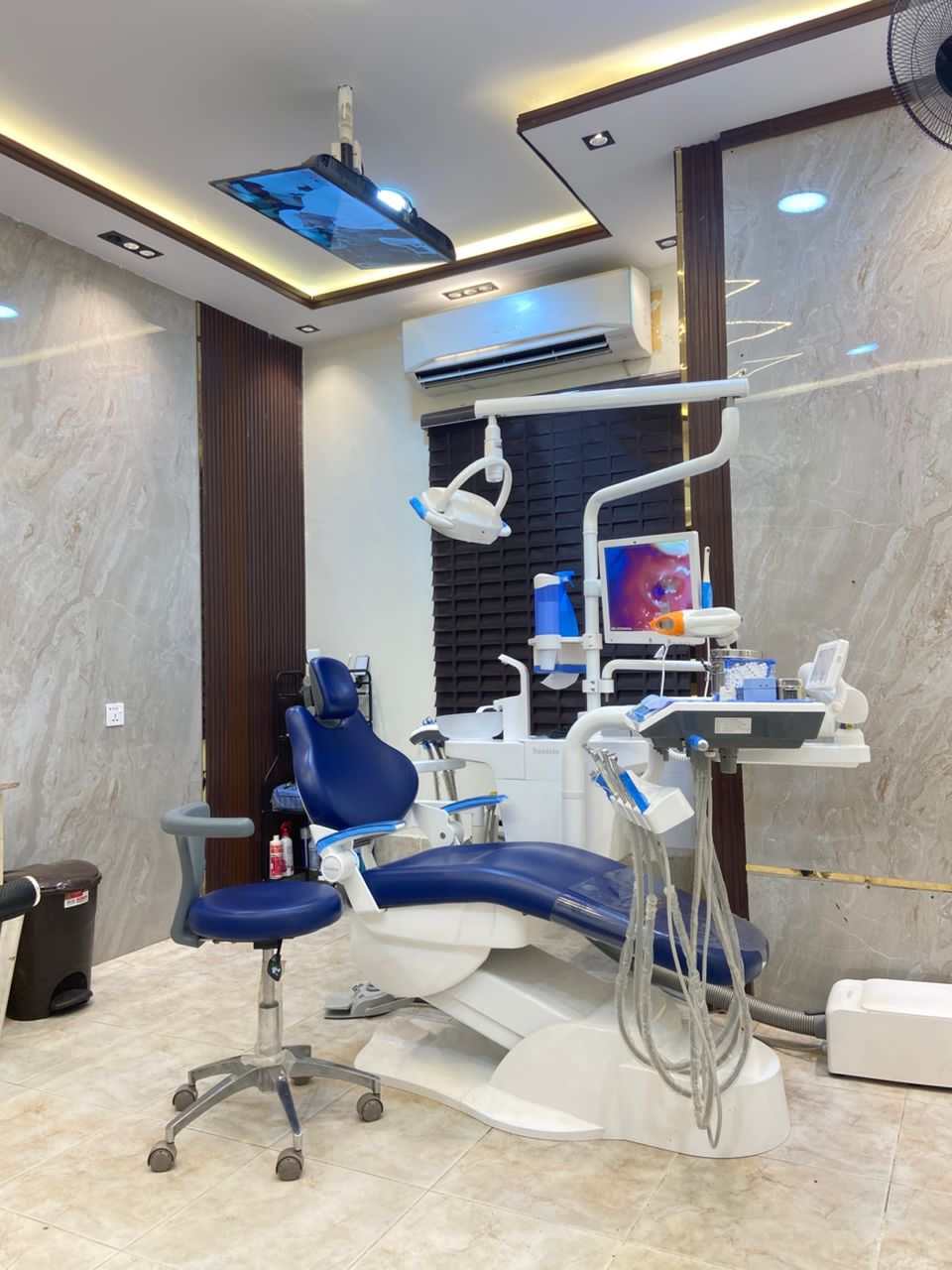 الفريق الطبي